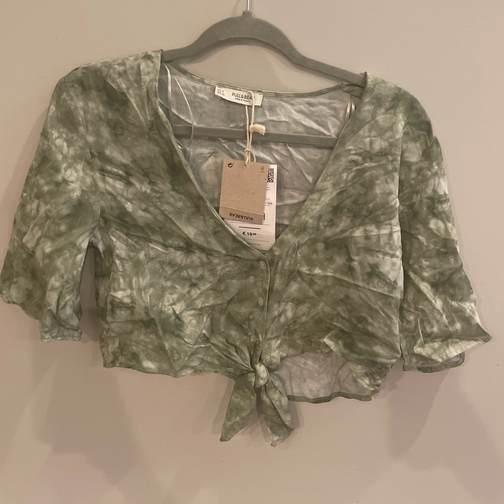 Pull & Bear Green White Tie Dye Midriff Crop Top NWT